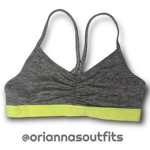 🔥4/$25 Old Navy Active Women’s Light Support Ruched Sports Bra Heather Gray Neo